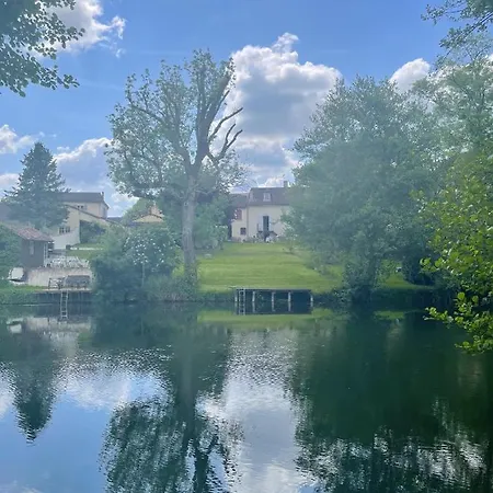Au Bord De La Dronne Вилла Bonnes (Charente)