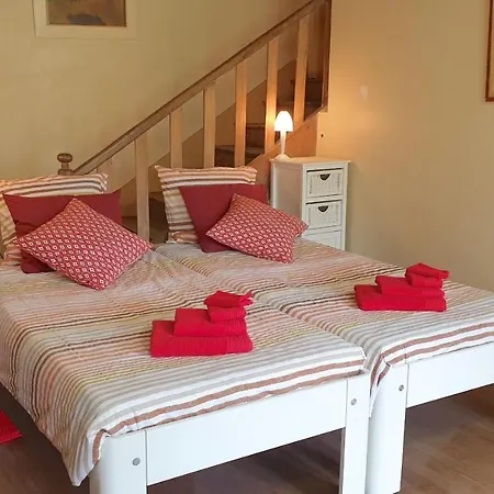 Au Bord De La Dronne Вилла Bonnes (Charente)